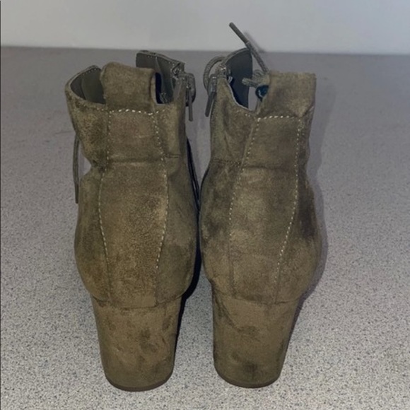 Suade heeled booties - Picture 3 of 6